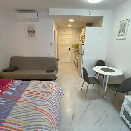 Benalbeach Loft Encatador Appart hôtel Benalmádena